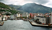 Schiffsfahrt durch Bergen