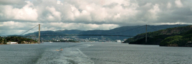 Schiffsfahrt durch Bergen